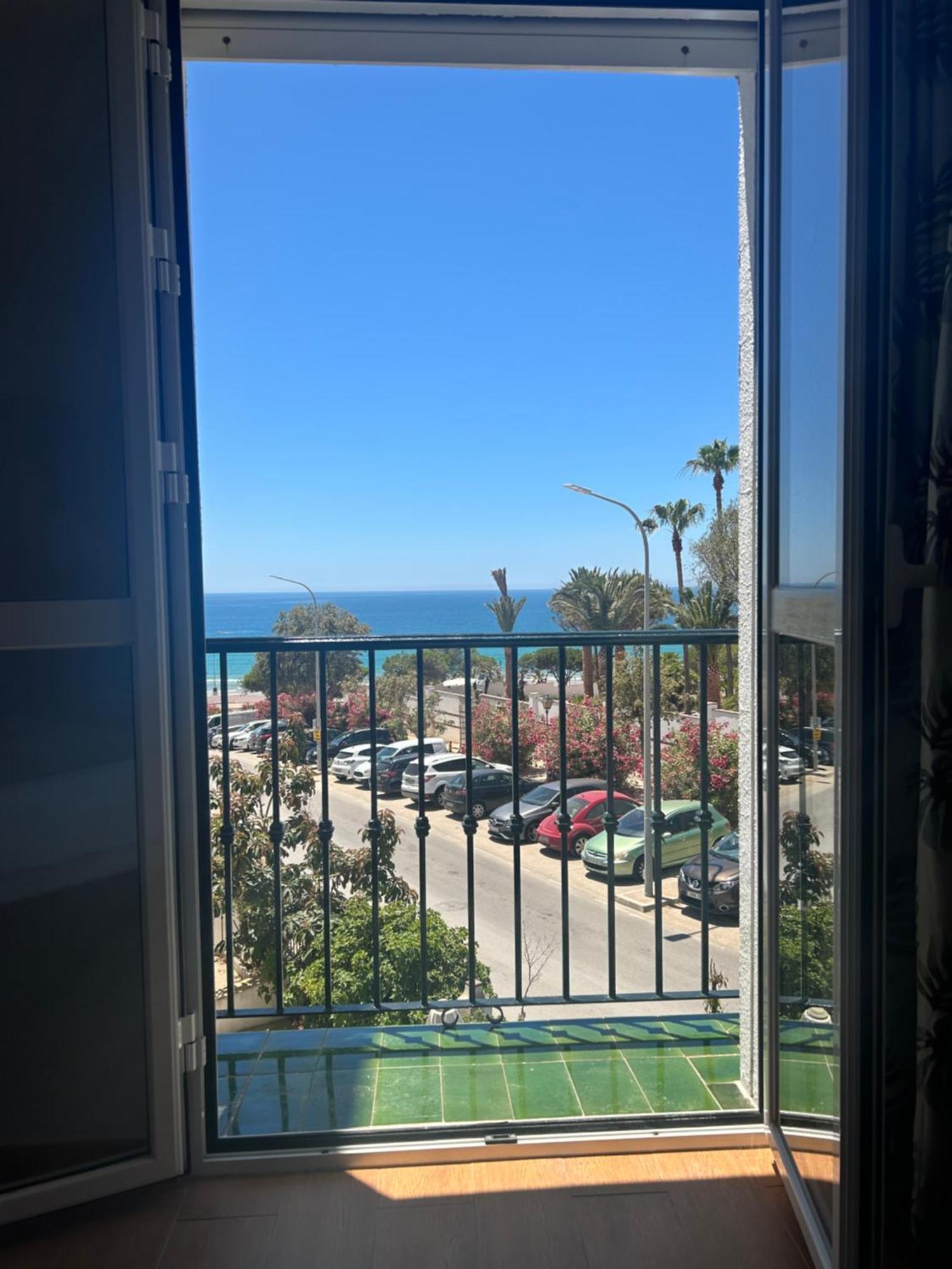 Apartamento La Fontanilla Conil De La Frontera Luaran gambar